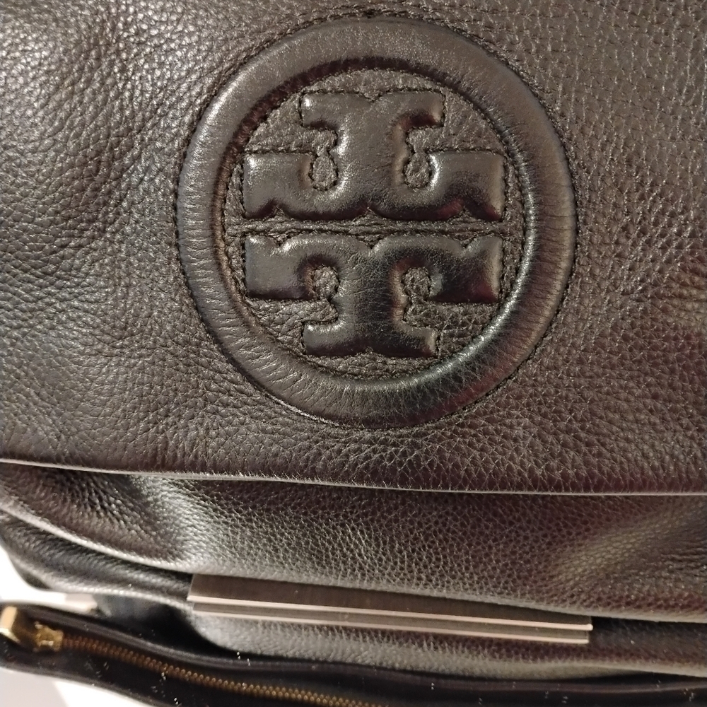 Tory Burch Crossbody - Black Pebbled Leather - Picture 4 of 15